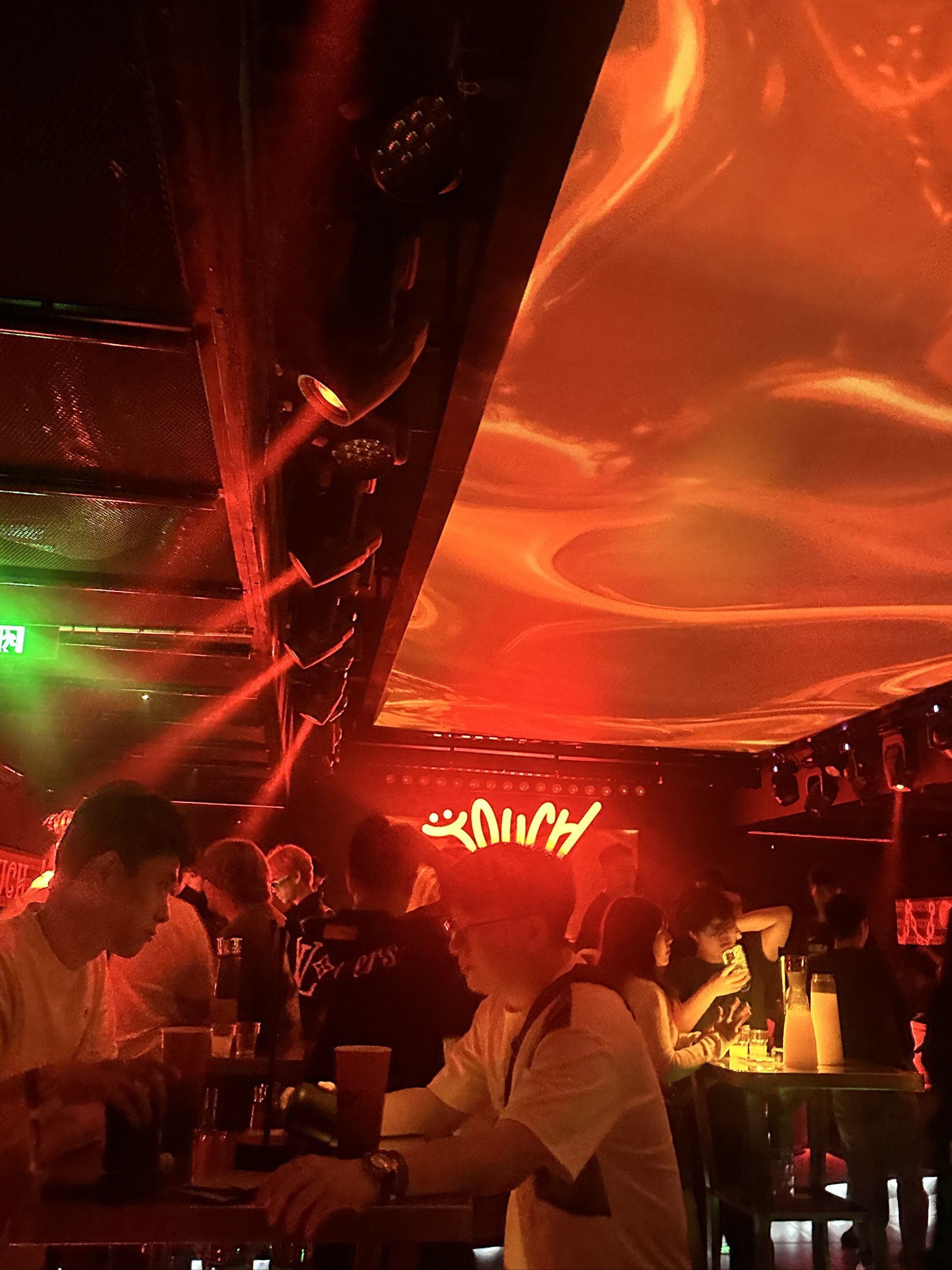 成都商务ktv玩转多样商务ktv玩法-龙泉驿区ktv预订